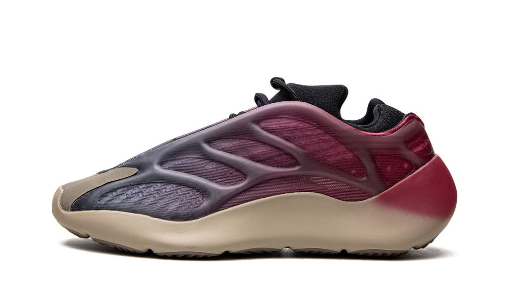 Adidas Yeezy 700 V3 Fade Carbon Keesef