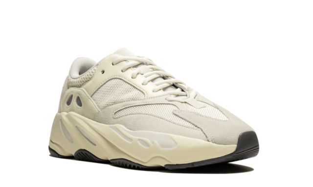 Adidas Yeezy Boost 700 Analog Adidas Yeezy Boost 700 Analog Keesef