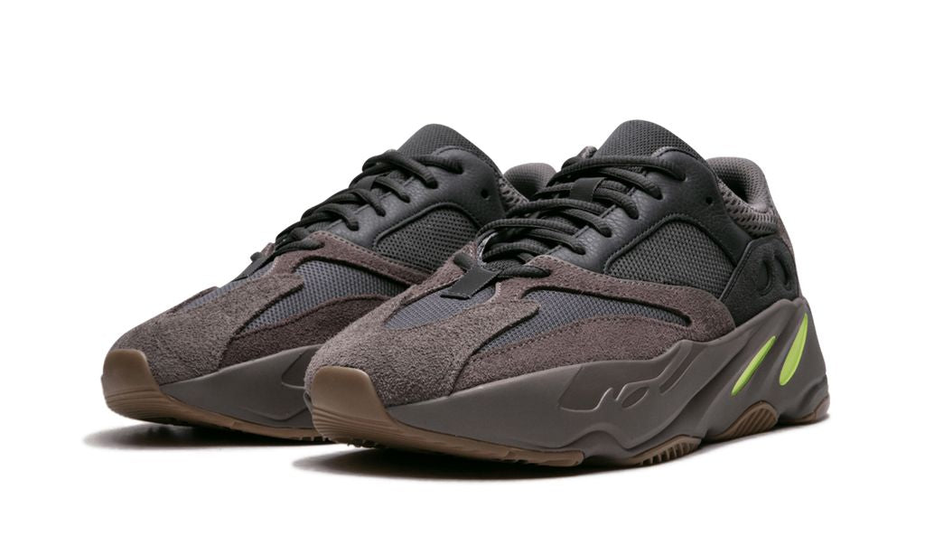 Adidas Yeezy Boost 700 Mauve Adidas Yeezy Boost 700 Mauve Keesef