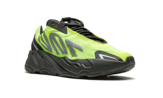 Adidas Yeezy Boost 700 MNVN Phosphor Adidas Yeezy Boost 700 MNVN Phosphor Keesef