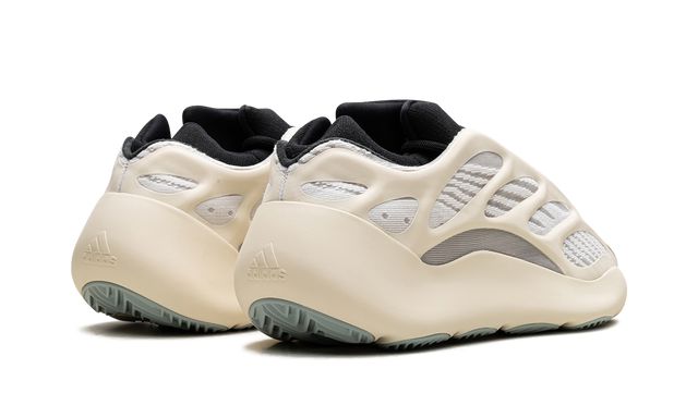 Adidas Yeezy Boost 700 V3 Azael Adidas Yeezy Boost 700 V3 Azael Keesef