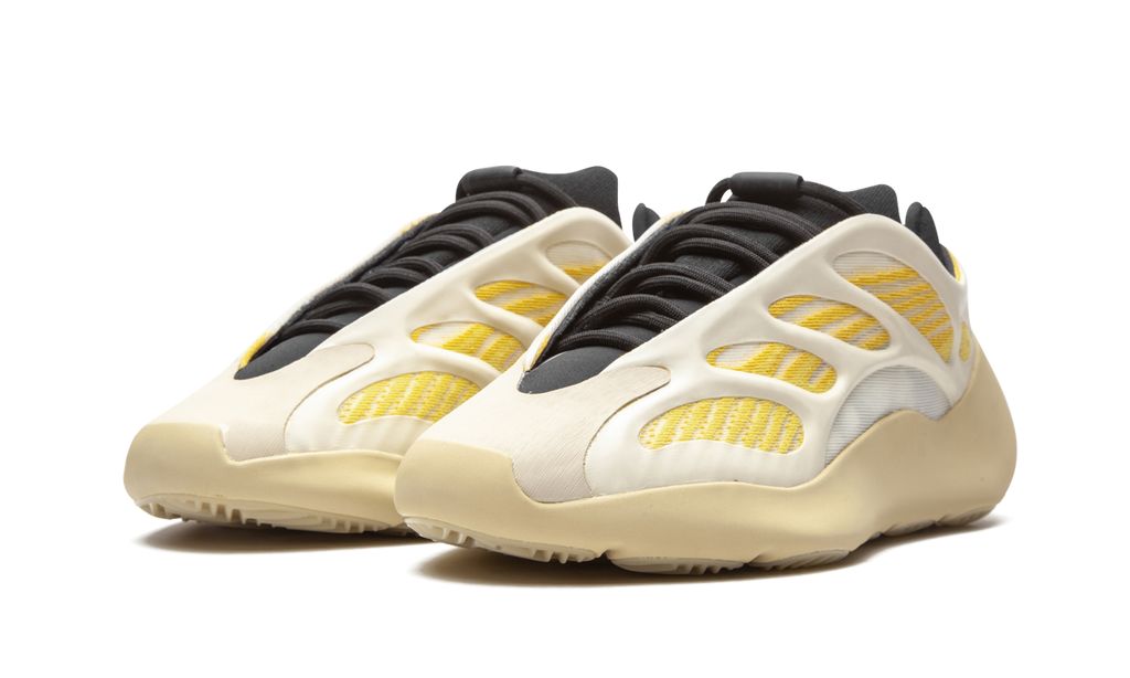 Adidas Yeezy Boost 700 V3 Safflower Adidas Yeezy Boost 700 V3 Safflower Keesef