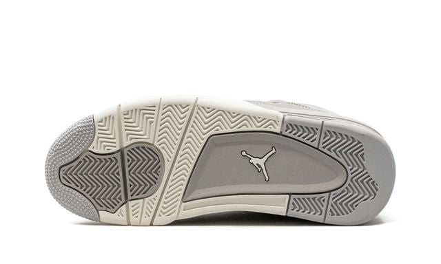 Air Jordan 4 Frozen Moments Keesef