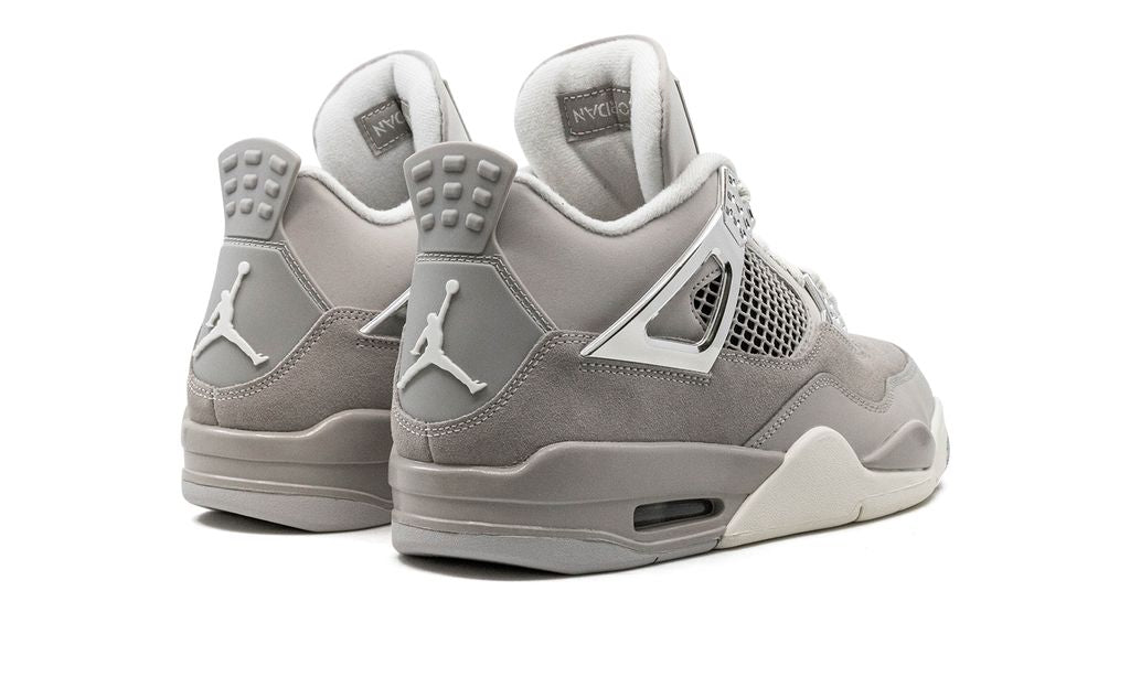Air Jordan 4 Frozen Moments Keesef