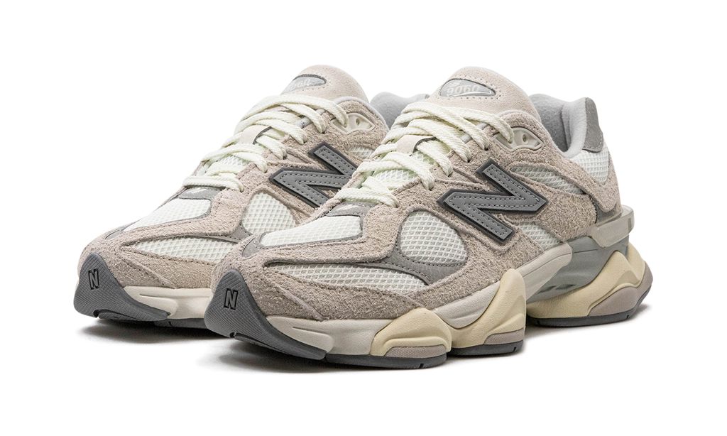 New Balance 9060 Suede Pack - Sea Salt New Balance 9060 Quartz Grey Keesef