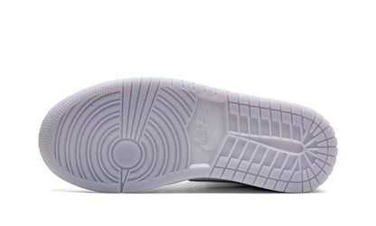 Jordan 1 Mid Wolf Grey Aluminum Jordan 1 Mid Wolf Grey Aluminum Keesef