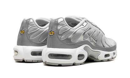 Nike Air Max Plus Metallic Silver Keesef